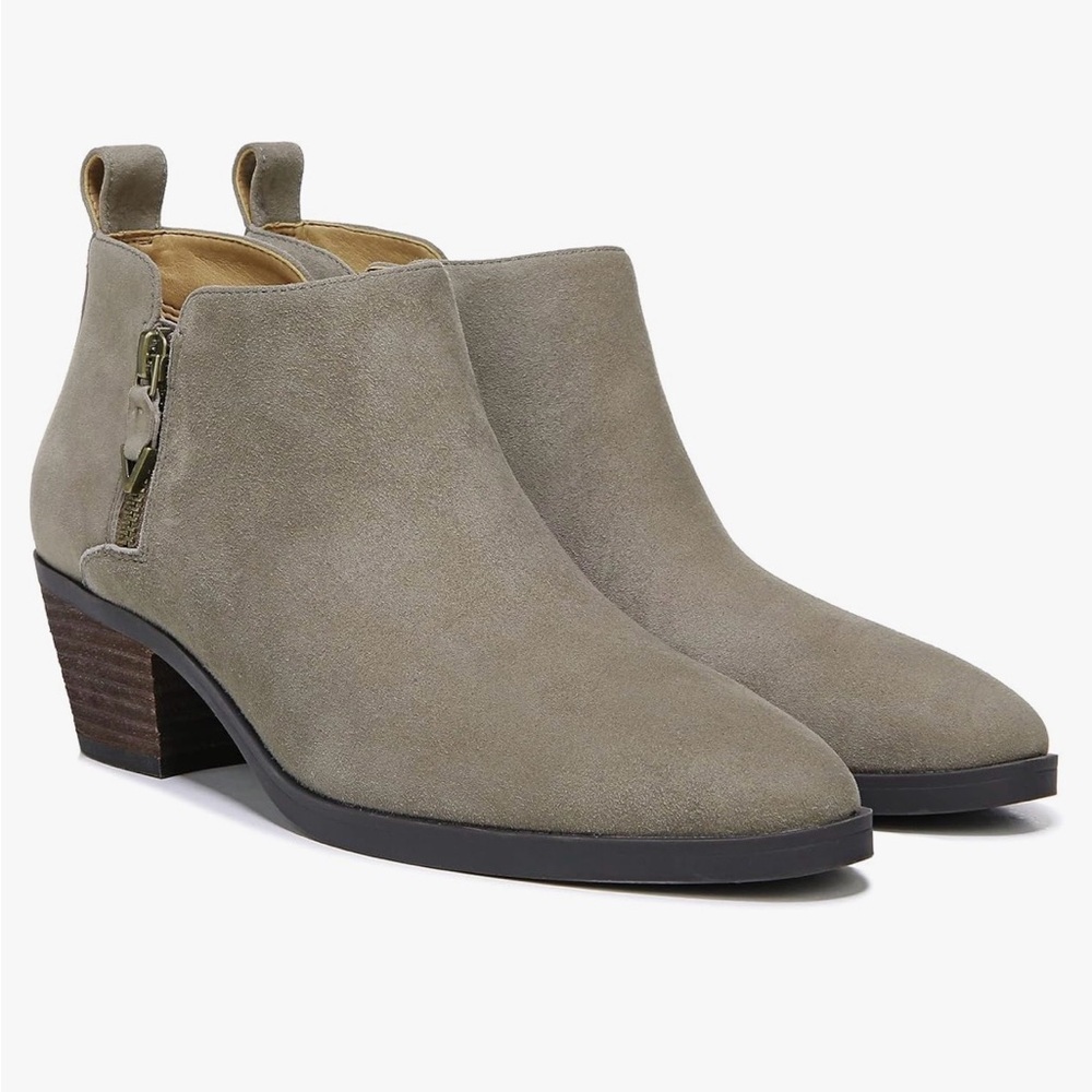 Vionic Women's Vivien Cecily Ankle Boot Women’s Sz 7 Supportive Waterproof